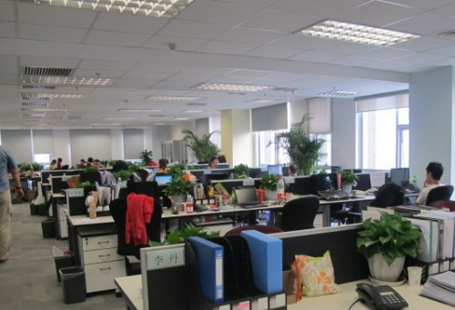 琥珀環(huán)保取得自動(dòng)清洗轉(zhuǎn)鼓過(guò)濾器專(zhuān)利，解決自動(dòng)清洗轉(zhuǎn)鼓過(guò)濾器內(nèi)部過(guò)濾網(wǎng)拆卸不便及污水分離排出問(wèn)題:過(guò)濾網(wǎng)
