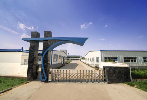 內(nèi)蒙古華電輝騰錫勒風(fēng)電取得風(fēng)機(jī)網(wǎng)罩加工用水洗干燥裝置專(zhuān)利，通過(guò)過(guò)濾網(wǎng)的設(shè)置便于對(duì)清洗時(shí)的雜質(zhì)進(jìn)行過(guò)濾:過(guò)濾網(wǎng)清洗
